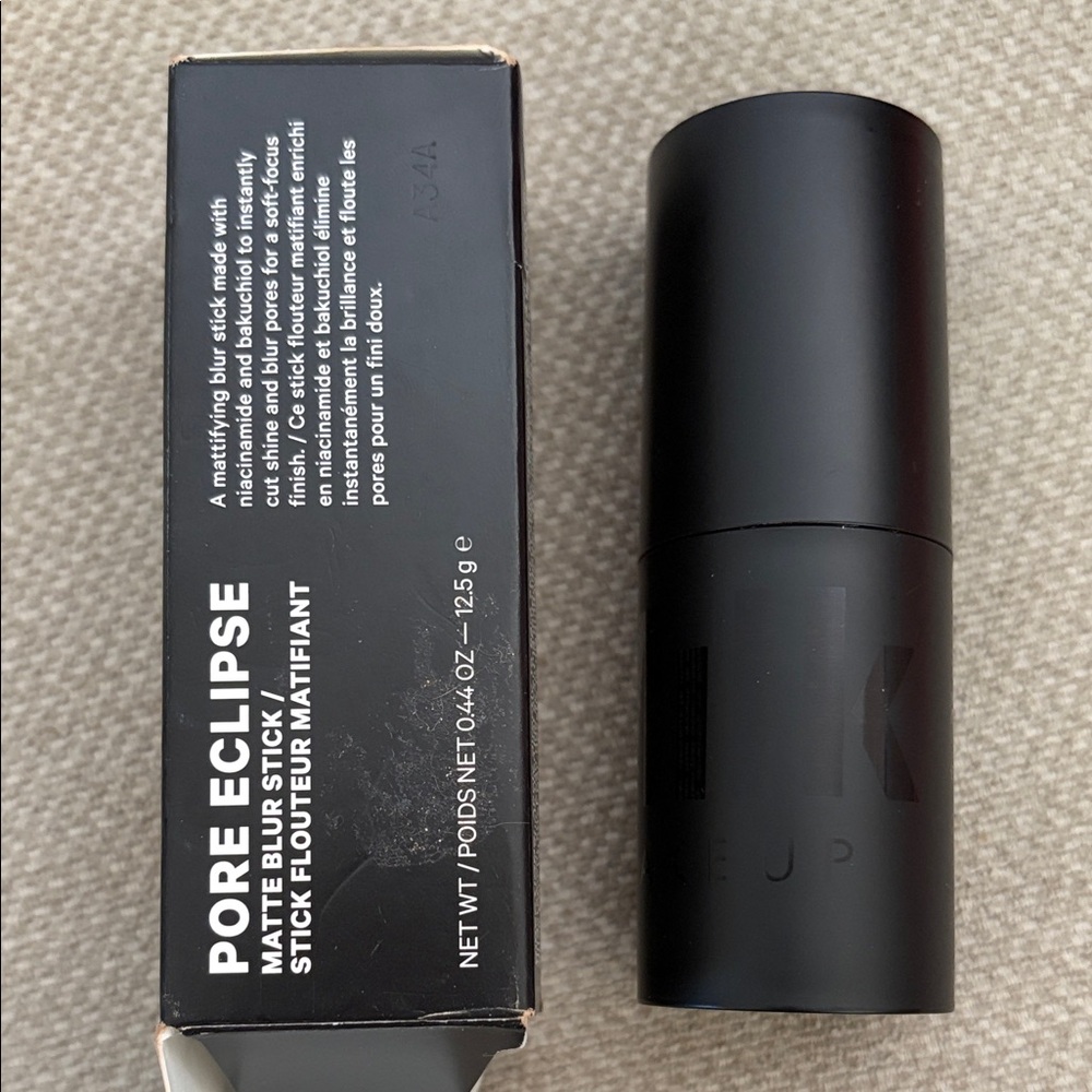 Milk Makeup Pore Eclipse Matte Blur Stick - Black
